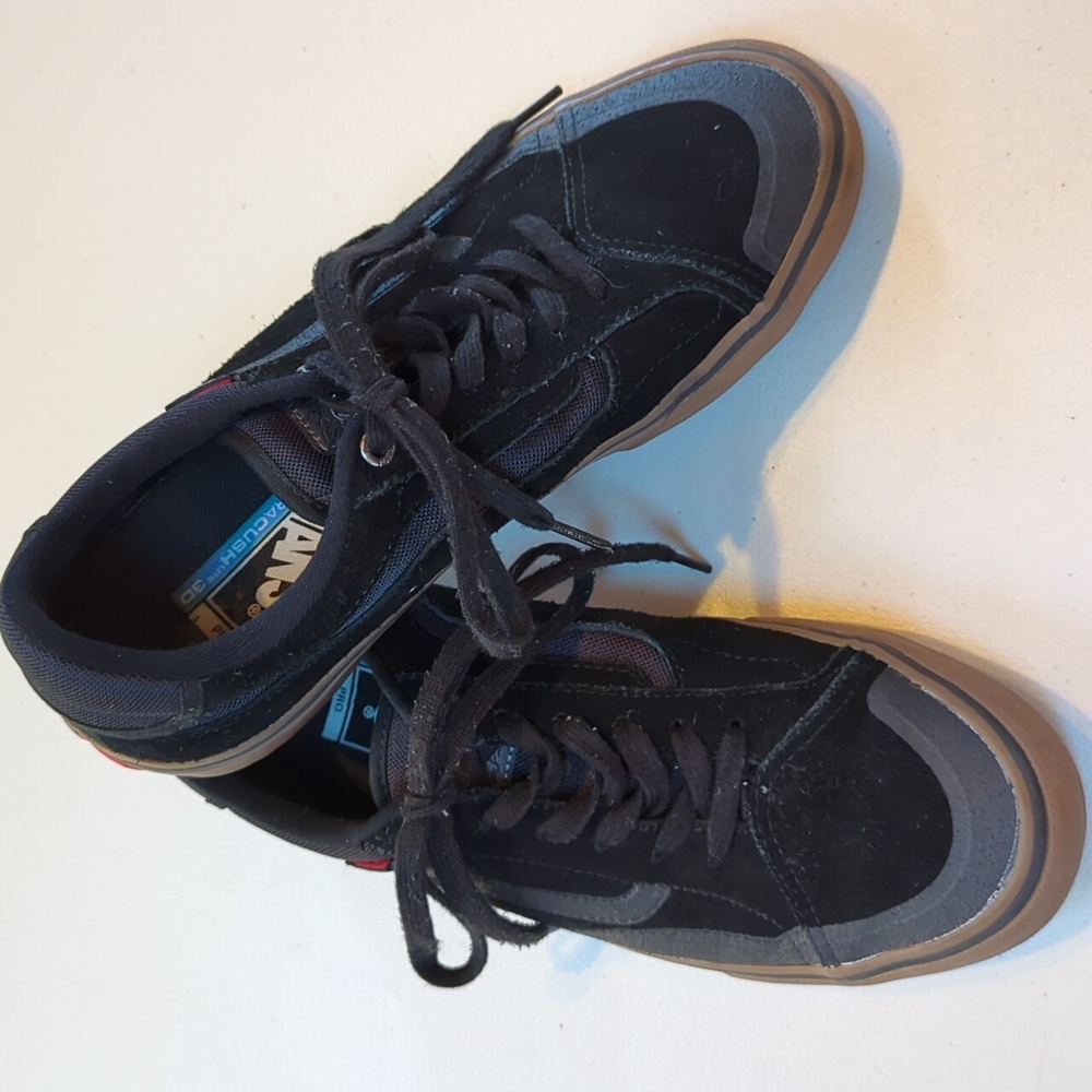 Vans, pro, ultracush, black suede skateboard sneaker. Size 8.
